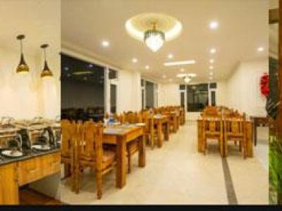Snow World Restaurant